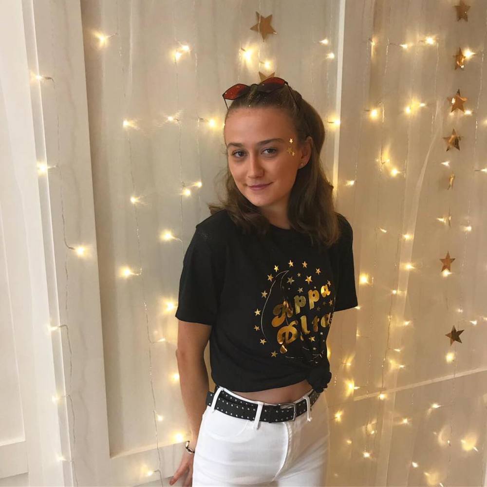 Meet your Posher, Natalia